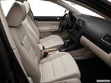  Passenger seat photo